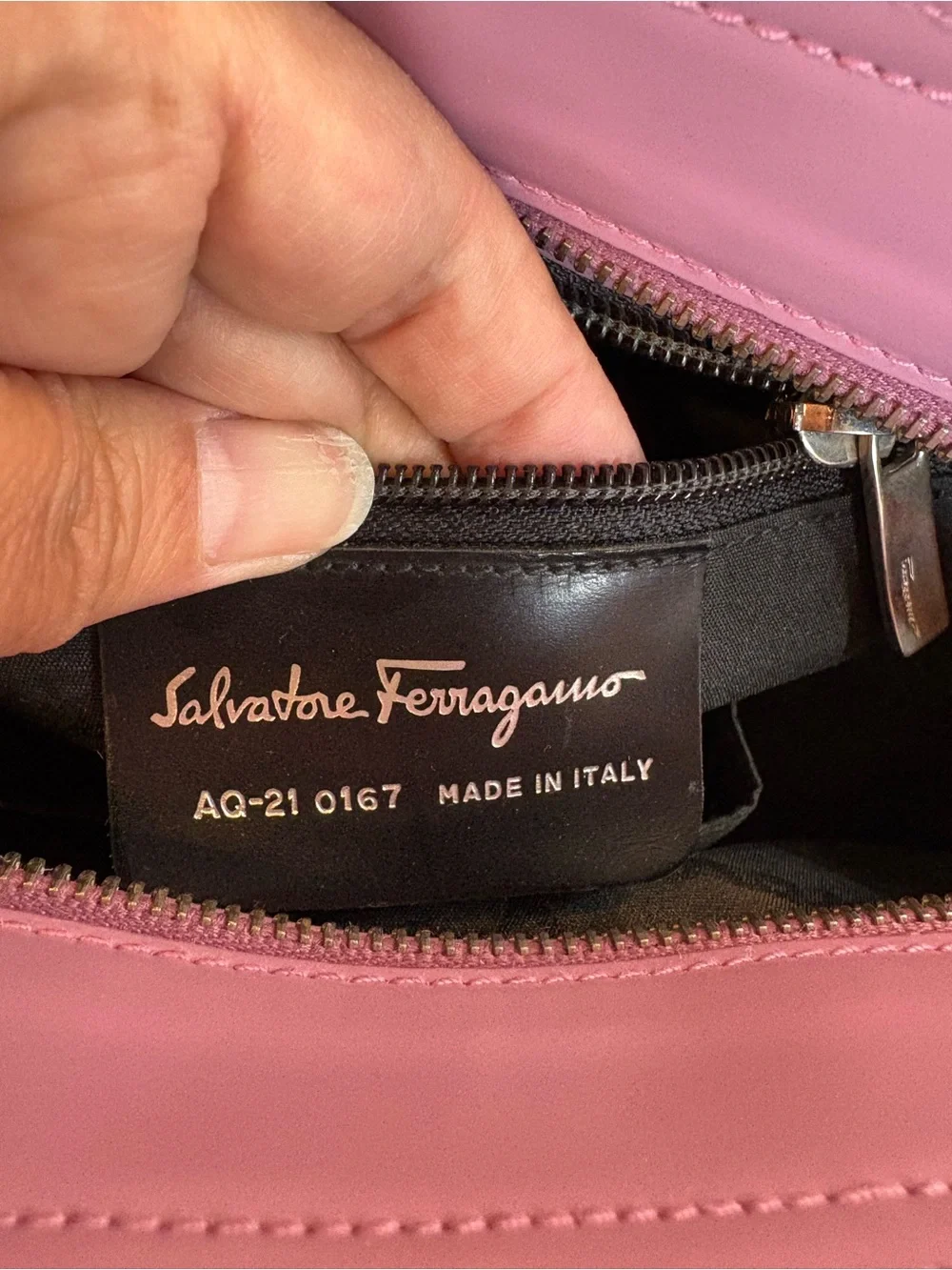 FERRAGAMO VINTAGE Y2K Women's Pink/Lavender Leather Top-Handle Handbag w/ strap